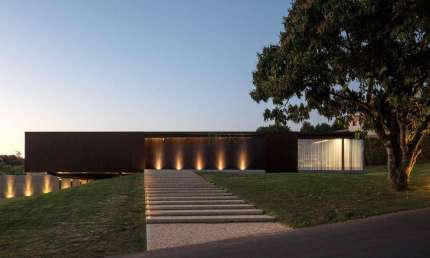 Mansão Terrras São José I, 1.400 m2 area construida,ganhou ,3.400 area total