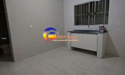 Casa estilo apartamento para locação na Cidade São Pedro