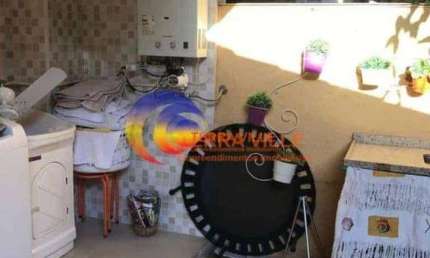 Sobrado para Venda em São Paulo, Jaraguá, 3 dormitórios, 1 suíte, 2 vagas