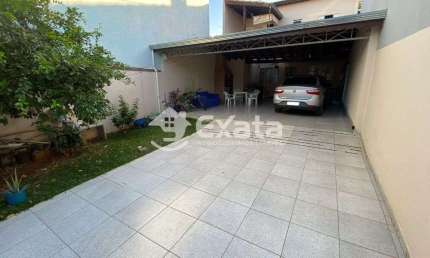 Casa com 2 quartos à venda na Rua Doutor Américo Figueiredo, 5819, Jardim Tropical, Sorocaba