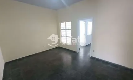 Casa com 2 quartos à venda na Rua Assis Machado, 221, Vila Hortência, Sorocaba