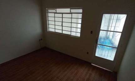 Casa com 4 quartos à venda na Rua Aguiar de Barros, 207, Vila Santana, Sorocaba