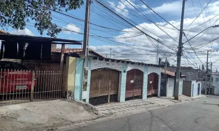 Casa com 2 quartos à venda na Rua João Luiz de Farias, 64, Vila Colorau, Sorocaba