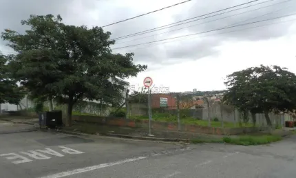 Terreno à venda na Alameda dos Gladiolos, 216, Jardim Simus, Sorocaba