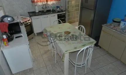 Casa com 6 quartos à venda na rua rua vicente decária, 937, jardim gutierres, sorocaba, 231 m2 por r$ 450.000