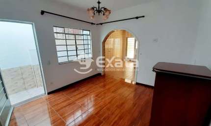 Casa com 2 quartos à venda na Rua Cervantes, 447, Vila Assis, Sorocaba