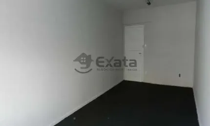Sala comercial com 1 sala para alugar na Rua São Bento, 195, Centro, Sorocaba, 20 m2 por R$ 500