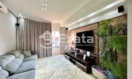 Sobrado de luxo com 5 Suites no Condominio Ibiti Royal Park