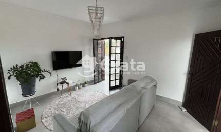 Casa com 3 quartos à venda na Rua Francisco Bueno, 234, Jardim Ana Maria, Sorocaba