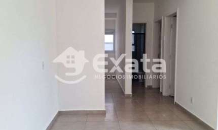 Apartamento terreo com suite e sacada na zona oeste