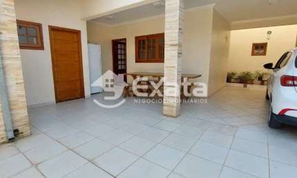 Casa de Alto Padrao com 3 Dormitorios sendo 2 suites em Votorantim Park II