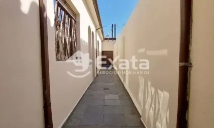 Casa padrao a venda na Vila Hortencia, Sorocaba: 2 dormitorios e garagem coberta