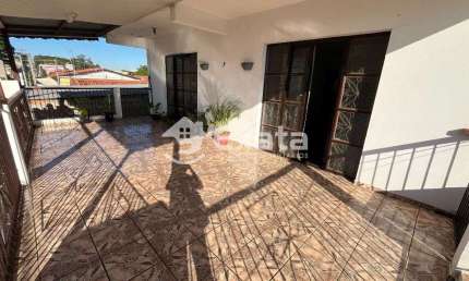Casa com 7 quartos à venda na Rua Salvador Pereira de Camargo, 580, Éden, Sorocaba