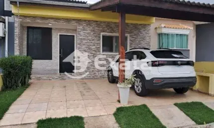 Casa 3 dormitorios e 1 suite no condominio horto florestal 1 em sorocaba/sp!