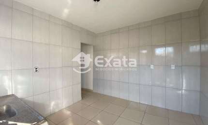Casa com 1 quarto para alugar na Rua Pindorama, 99, Vila Haro, Sorocaba, 30 m2 por R$ 1.000