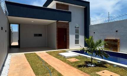 Casa com 3 quartos à venda na Rua Doutor Carlos Nascimento, 10683, Vila Eduardo, Petrolina