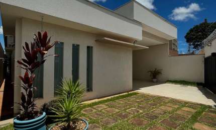 Casa com 3 quartos à venda na Rua Adivan Coelho dos Passos, 10063, Vila Mocó, Petrolina
