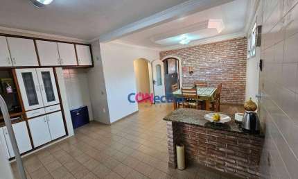 Casa com 3 dormitórios à venda, 268 m² por R$ 795.000,00 - Vila Bela Vista - Itatiba/SP