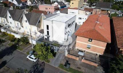 Conjunto Comercial e Sobrados Estacionamento - Bom Retiro Localização Nobre