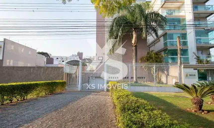 Apartamento 3 quartos sendo 1 Suíte, 1 vaga livre Água Verde pertinho do Batel.