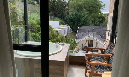 Casa com 3 quartos à venda na Av. Presidente Castelo Branco,, Jardim Belvedere, Campos do Jordão