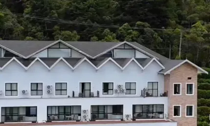 Flat com 1 quarto para alugar na Av. Presidente Castelo Branco, Jardim Belvedere, Campos do Jordão