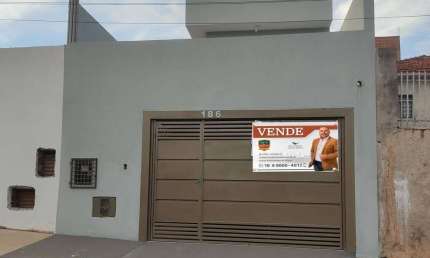 Casa para Venda em Presidente Prudente, Jardim Iguaçu, 2 dormitórios, 1 suíte, 2 banheiros, 2 vagas