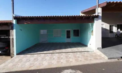 Casa para Venda em Presidente Prudente, Conjunto Habitacional Jardim Humberto Salvador, 2 dormitórios, 2 banheiros, 3 vagas