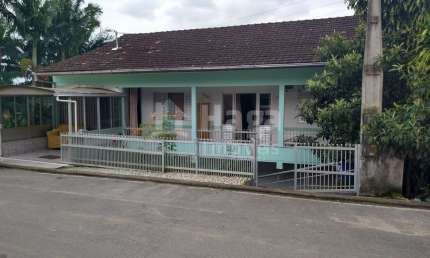 Casa com 8 quartos à venda no Centro, Ilhota 