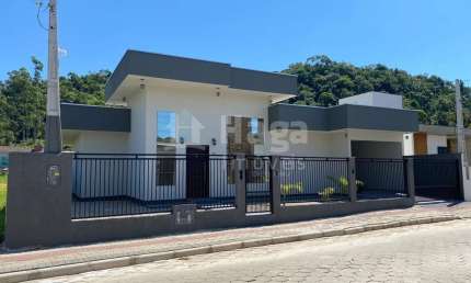 Casa com 3 quartos à venda no Centro, Guabiruba 