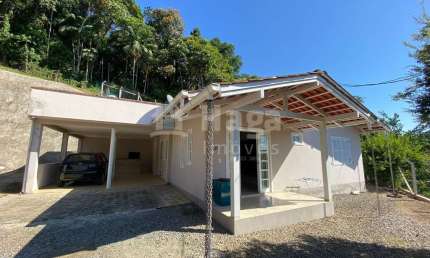 Casa com 3 quartos à venda no Azambuja, Brusque 