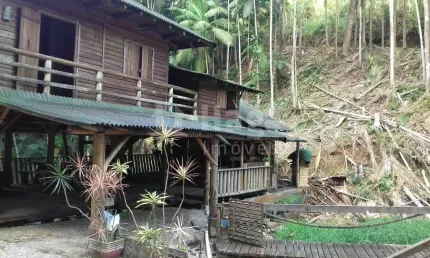 Sítio à venda no bairro Ribeirão Porto Franco em Botuverá/SC
