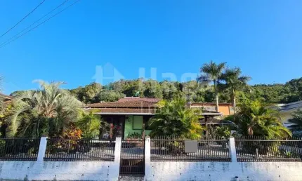 Casa com 3 quartos à venda no Cerâmica Reis, Brusque 