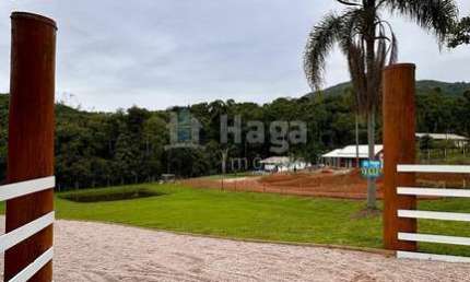 Terreno à venda em Oliveira, Tijucas 