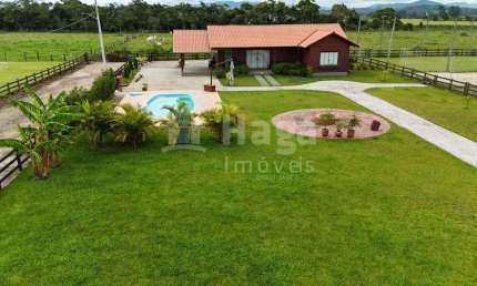 Chácara / sítio com 2 quartos à venda em Papagaios, Canelinha 
