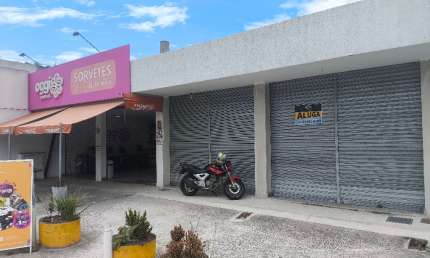 Ponto comercial com 1 sala para alugar na Avenida Central Ewerton Xavier, 3658, Itaipu, Niterói