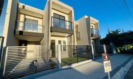 Sobrado 102 m², 03 quartos ( 01 suite) a 300 metros do mar