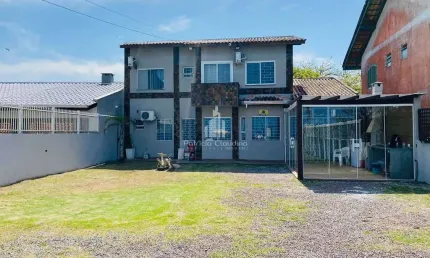 Casa com 3 quartos à venda na Avenida Beira Mar I, 2986, Barra do Sai, Itapoá
