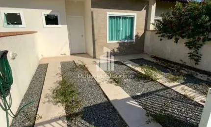 Ótima casa próxima ao porto de Itapoá, com 02 dormitórios