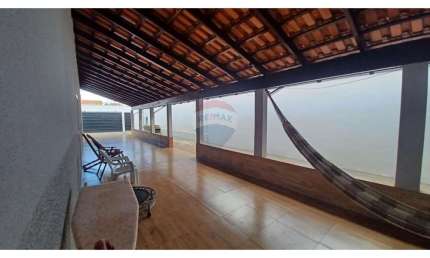 Excelente casa com 3/4 no Bairro de Lourdes com 5 vagas de garagem ...