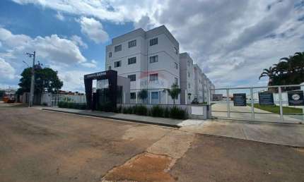 Apartamento com 2 quartos à venda na Rua 6, 15, Chácaras Colorado, Anápolis
