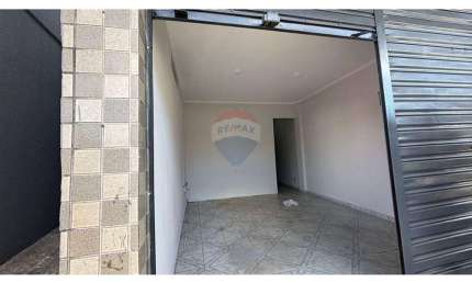 Sala Comercial com dois ambientes para Locação na Avenida Tiradentes.