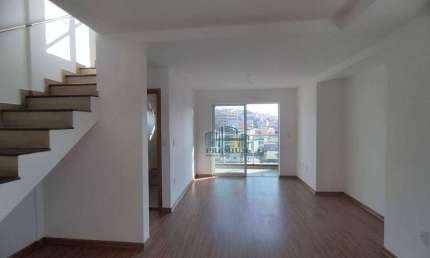 Cobertura com 2 Quartos, elevador e 2 vagas por R$ 480.000 - São Pedro - Juiz de Fora/MG