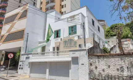 Casa pra fins comerciais ou residenciais- Venda ou Locação