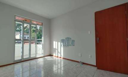 Apartamento com 3 quartos à venda por R$ 369.000 - Granbery - Juiz de Fora/MG
