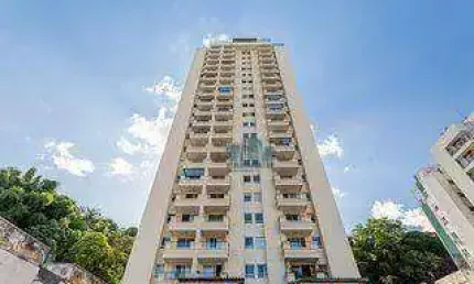 Quarto e sala com elevador , varanda e 1 vaga- Alto dos Passos