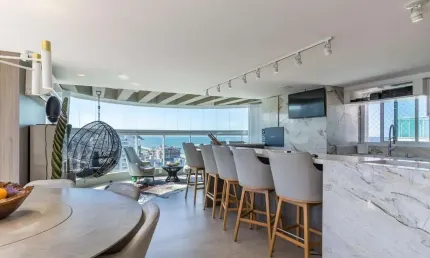 Apartamento com 4 quartos para alugar na Rua Delfim Mário Pádua Peixoto, 1100, Praia Brava, Itajaí por R$ 35.000
