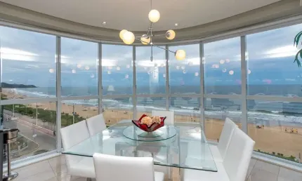 Apartamento com 4 quartos à venda na Carlos Drummond de Andrade, 34, Praia Brava, Itajaí por R$ 6.400.000