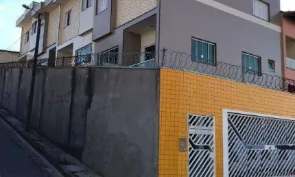 Sobrado com 3 dormitórios à venda, 330 m² por R$ 466.500,00 - Vila Helena - Santo André/SP