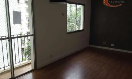 Apartamento com 2 dormitórios à venda, 71 m² por R$ 670.000,00 - Vila Olímpia - São Paulo/SP